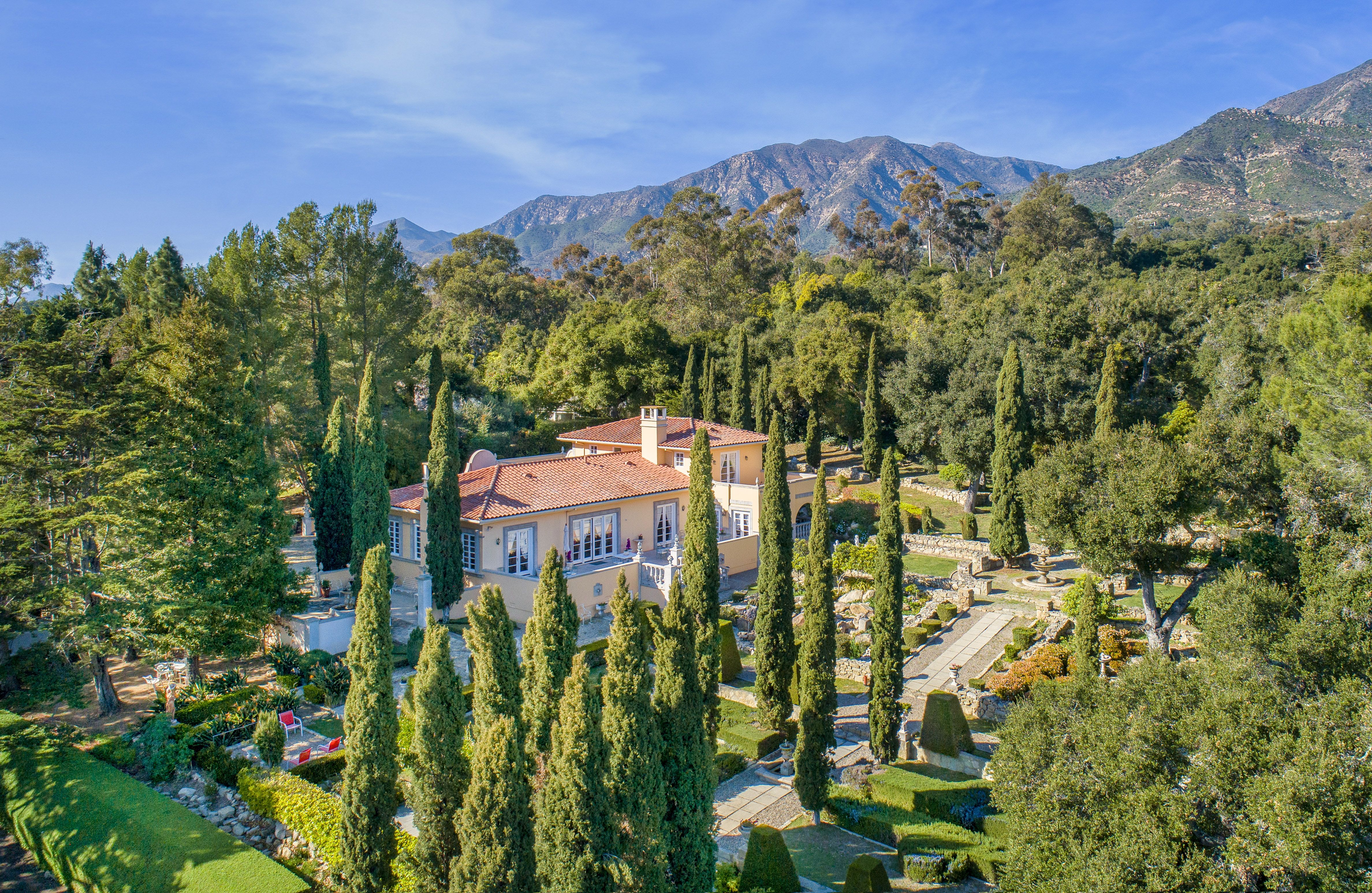 aerial view of property